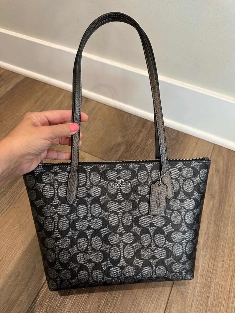 Coach Fiona Small Zip-Top Tote, Shoulder Bag, Silver & Black!